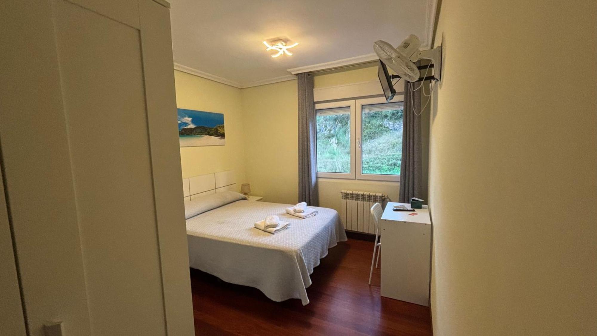 Rural El Bosque Guest House Entrambasaguas  Room photo